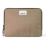 Gweneth RE-S Folder13 Caribou