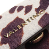 Valentino ocarina winter flap bag cow med hvit og burgunder faux pels og gullfarget metallbokstaver