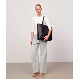 Firenze shopper Jenny Black