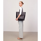 Firenze shopper Jenny Black